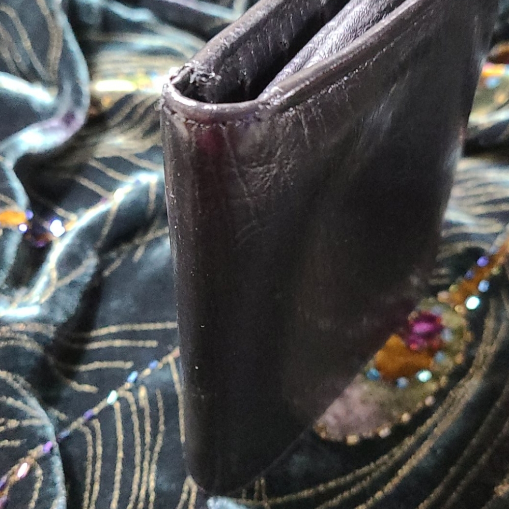 Vintage Gucci Bamboo Wallet - Picture 9 of 10